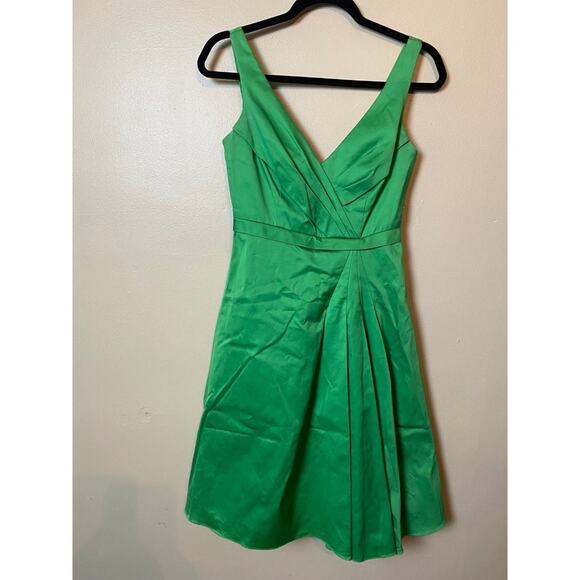 David’s Bridal Sleeveless Green Bridesmaid a-line Dress Size 2 XS - Picture 1 of 5